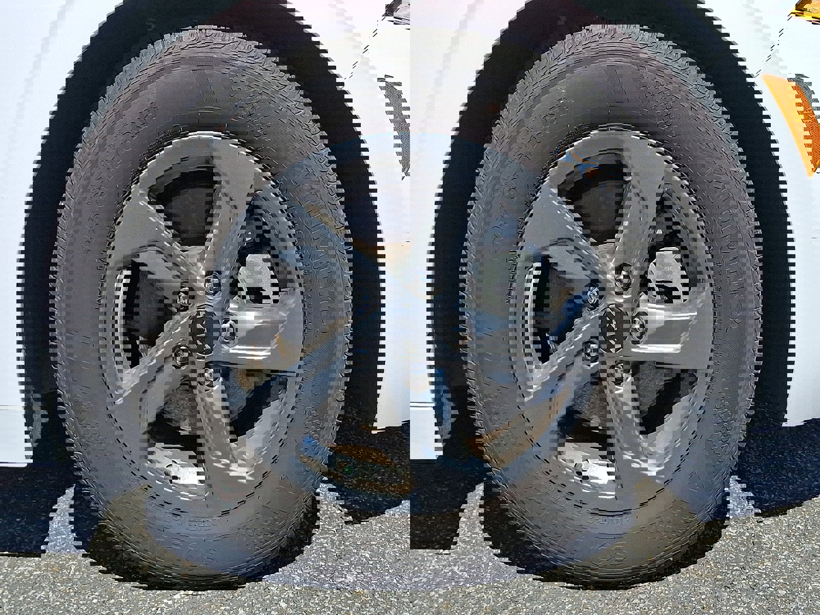 Used 2022 Kia K5 LXS image 8