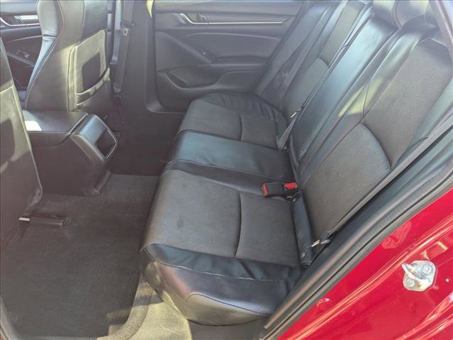 Used 2018 Honda Accord Sport image 17