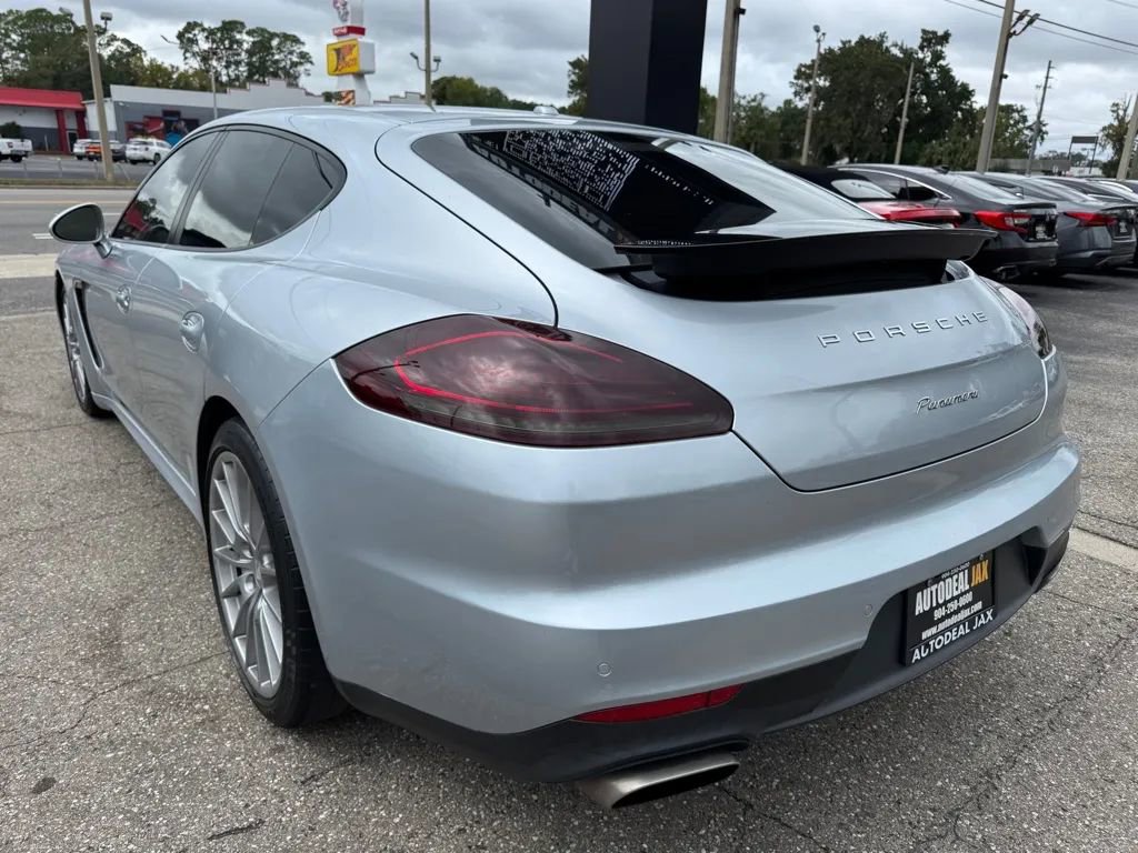 Used 2015 Porsche Panamera w/ Premium Package image 6