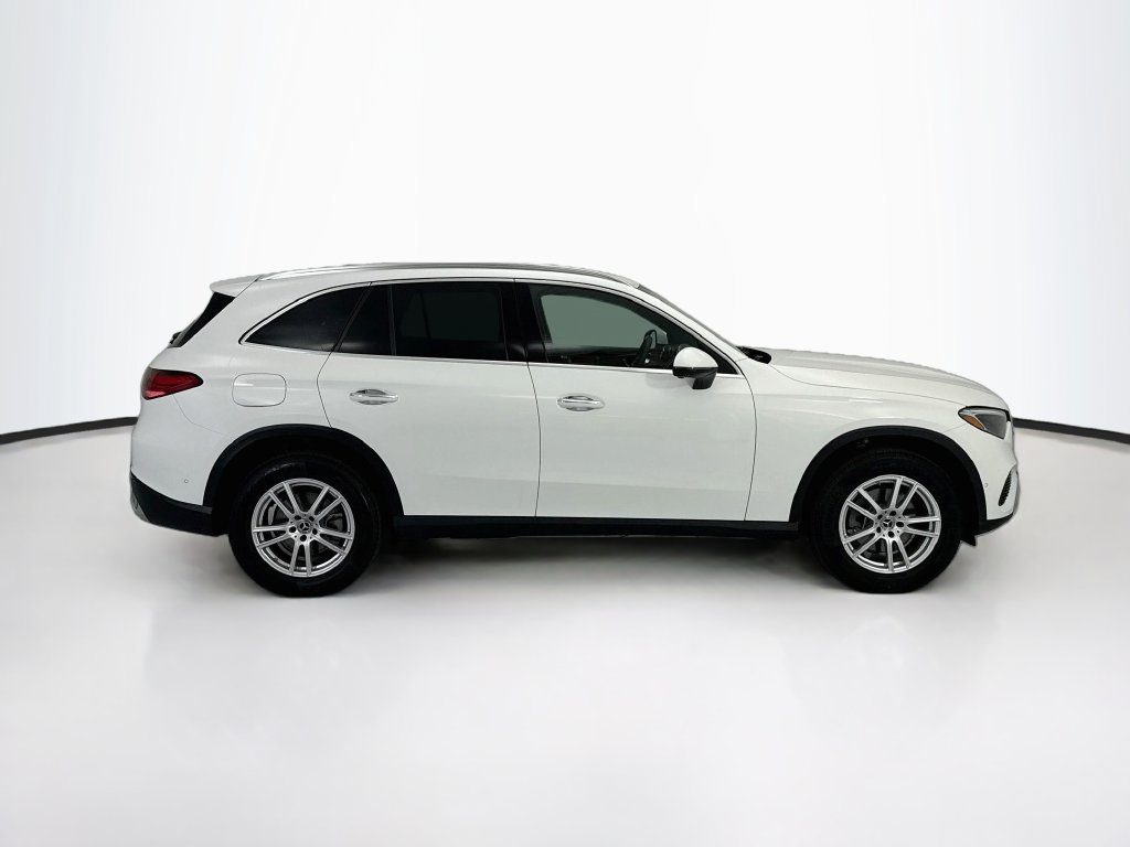 Certified 2026 Mercedes-Benz GLC 300 image 4