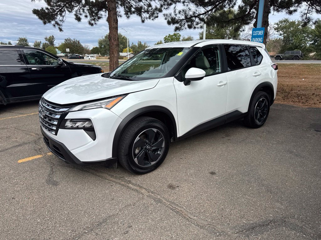 Used 2025 Nissan Rogue SV
