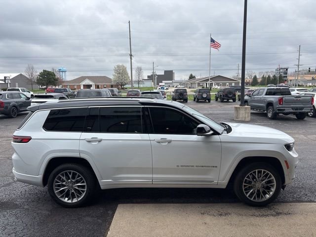 Used 2023 Jeep Grand Cherokee L Summit w/ Advanced Protech Group IV image 9