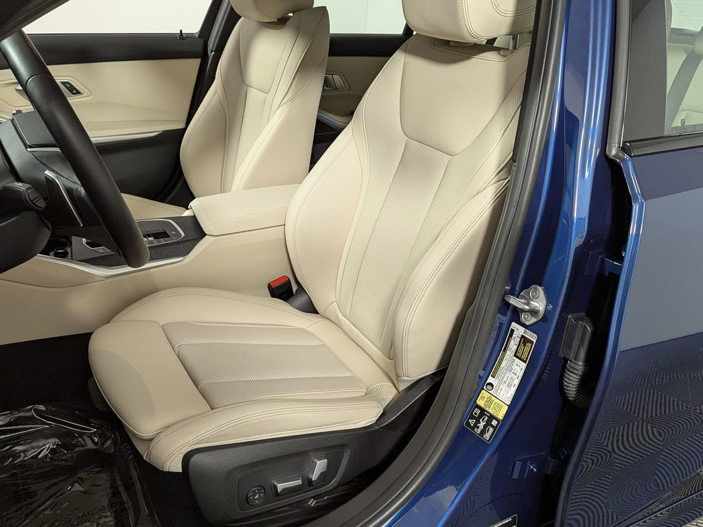Certified 2023 BMW 330i xDrive Sedan w/ Premium Package image 19