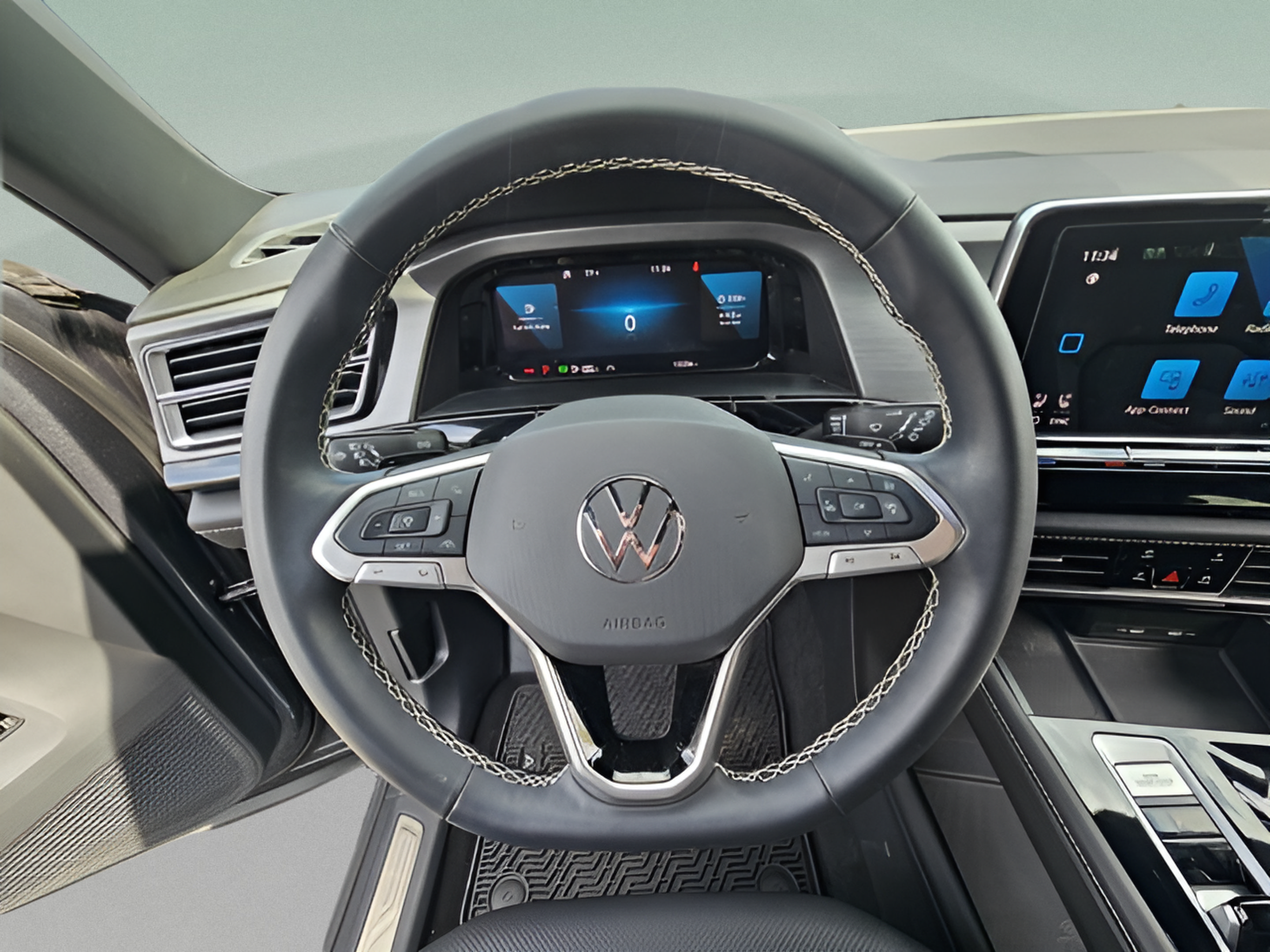 Certified 2024 Volkswagen Atlas Cross Sport SE AWD/4WD image 22
