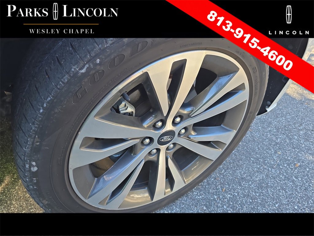 Used 2020 Ford Expedition Max Platinum image 17