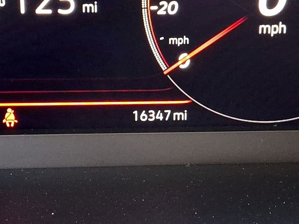 Certified 2025 Volkswagen Jetta GLI Autobahn image 23