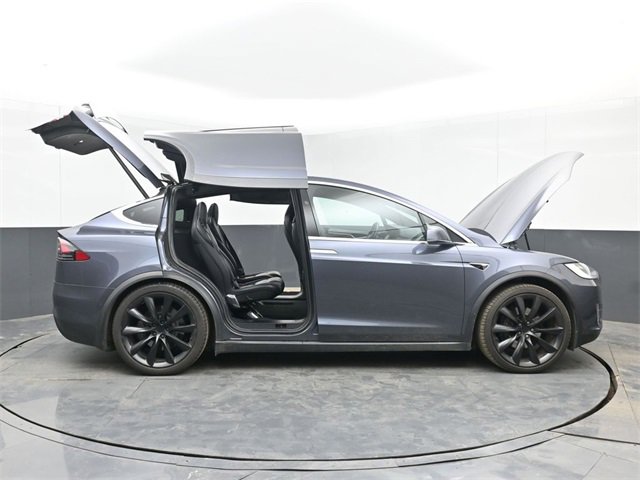 Used 2020 Tesla Model X Long Range image 52
