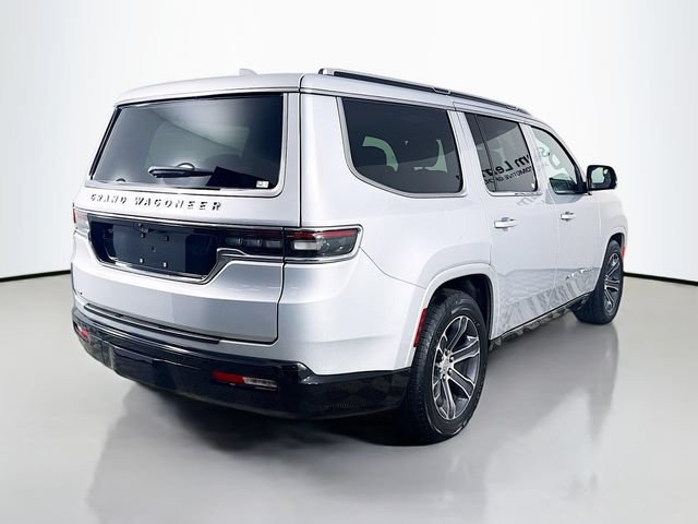 Used 2023 Jeep Grand Wagoneer 4WD w/ Flexible Seating Group image 7