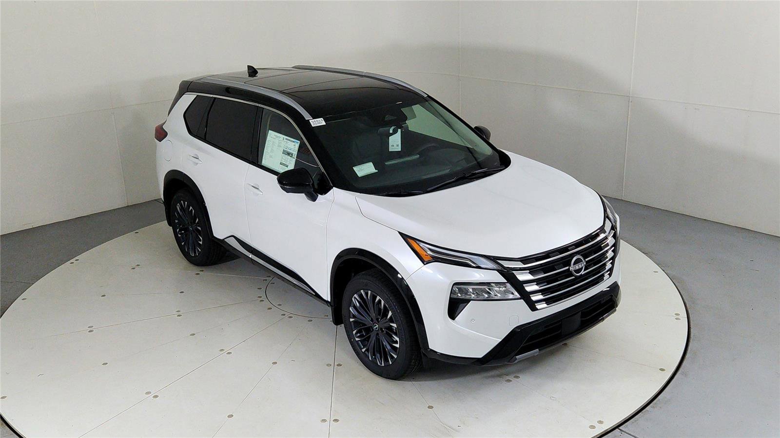 New 2026 Nissan Rogue Platinum w/ Platinum Premium Package image 13