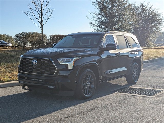 Used 2023 Toyota Sequoia Platinum image 2