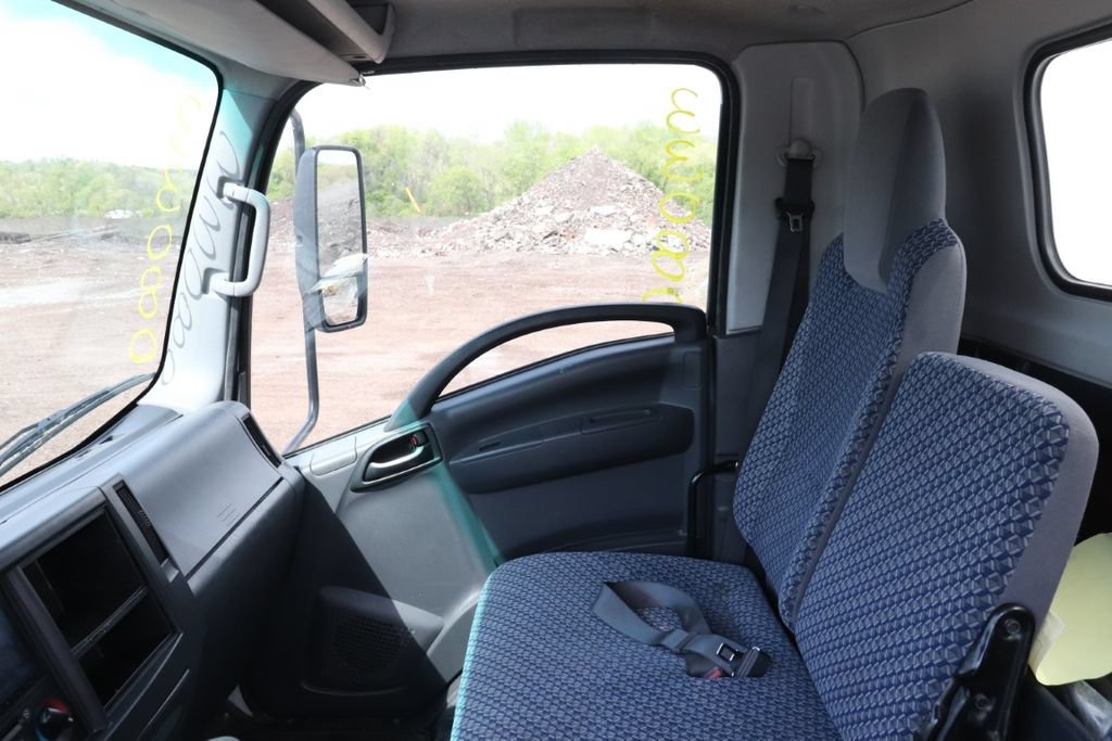 Used 2023 Chevrolet Low Cab Forward 5500XD RWD image 13