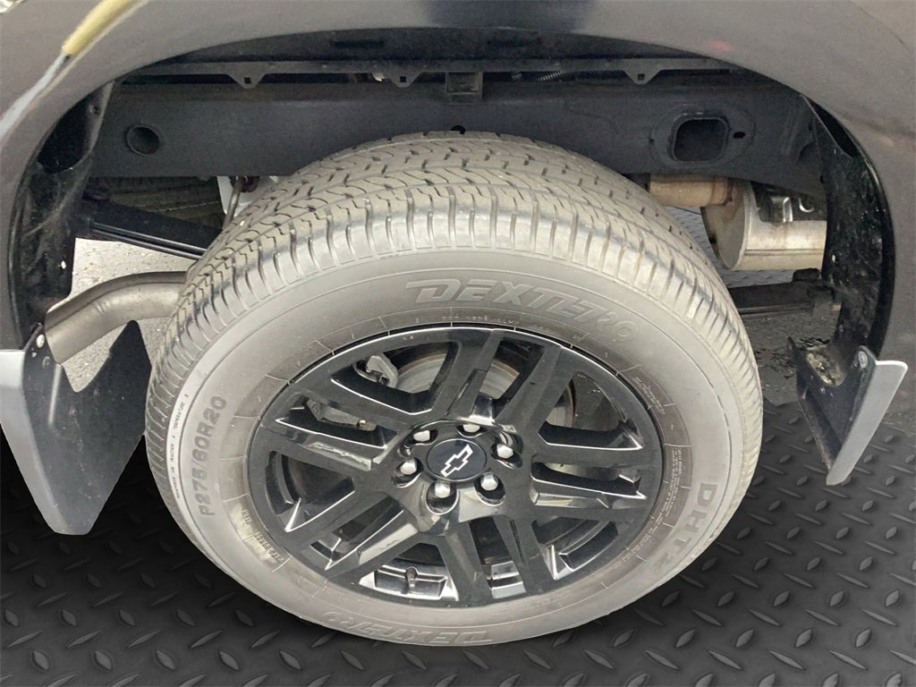 Used 2022 Chevrolet Silverado 1500 Custom image 24