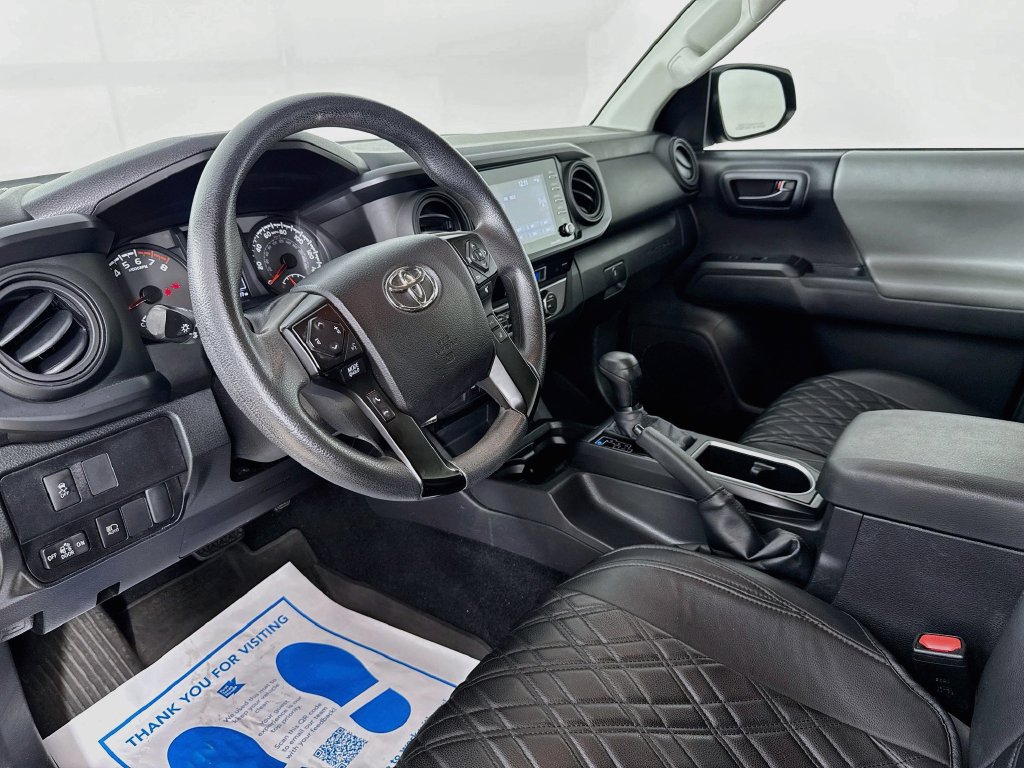 Used 2022 Toyota Tacoma SR AWD/4WD image 10