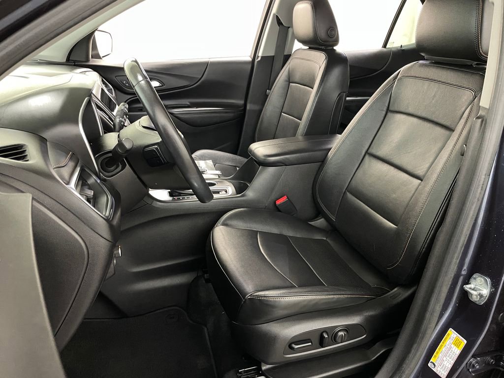 Used 2018 Chevrolet Equinox Premier image 21