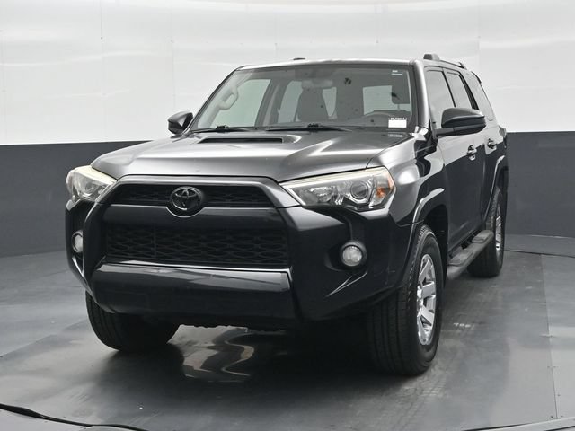 Used 2015 Toyota 4Runner Trail AWD/4WD image 11