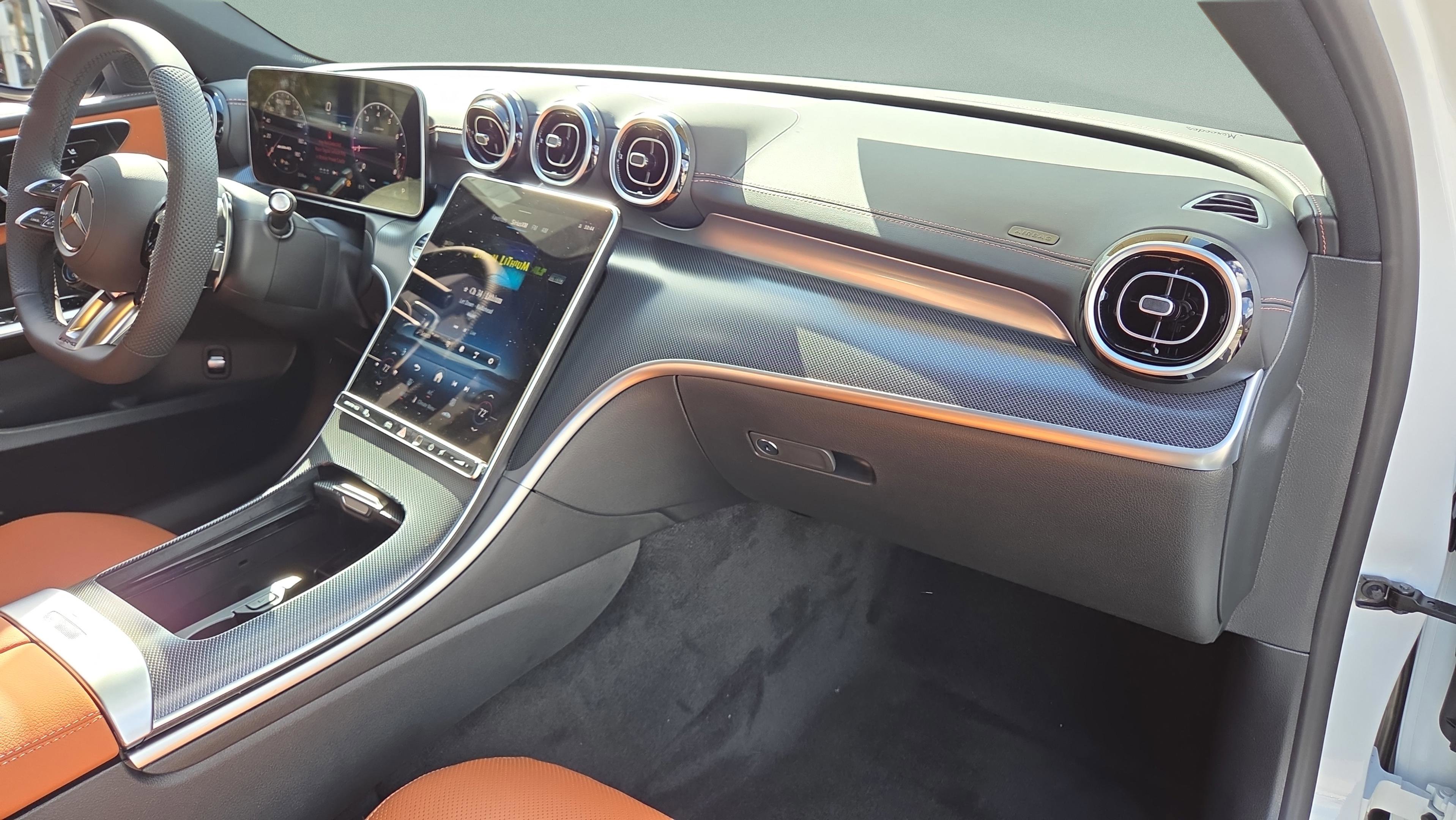 New 2026 Mercedes-Benz C 43 AMG 4MATIC Sedan image 31