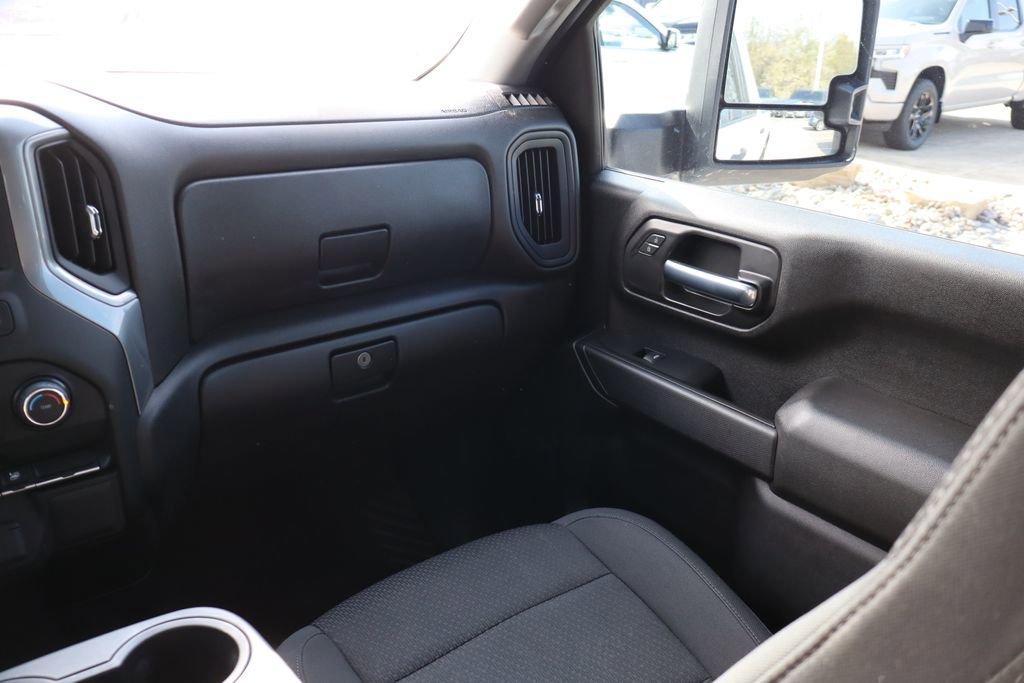 Used 2022 Chevrolet Silverado 2500 Custom w/ Custom Value Package image 41