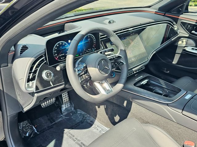 New 2026 Mercedes-Benz E 53 AMG e 4MATIC Sedan image 15