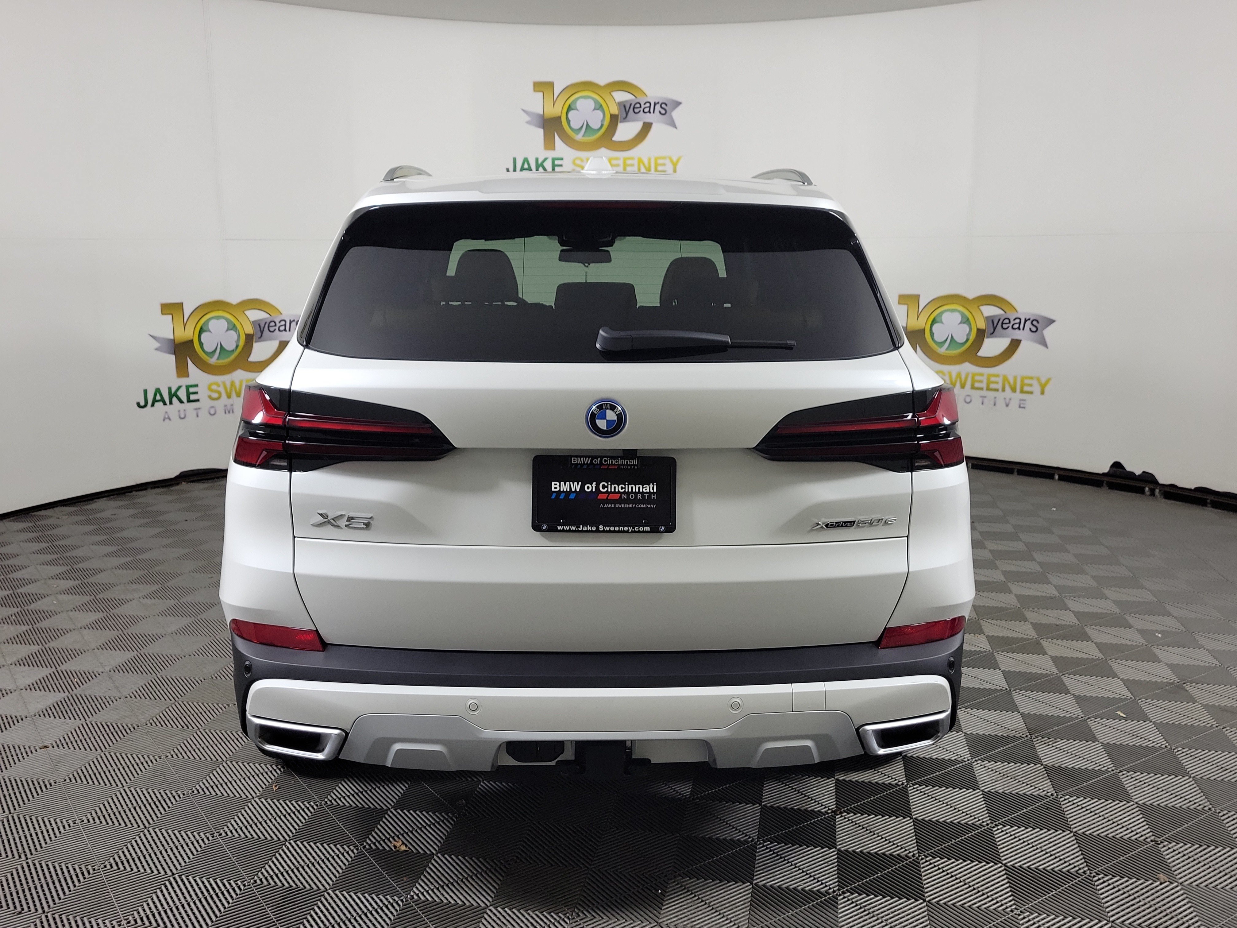 New 2026 BMW X5 xDrive50e w/ Executive Package AWD/4WD image 6