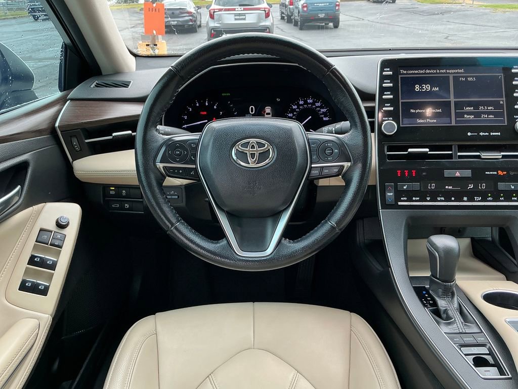 Used 2019 Toyota Avalon image 18