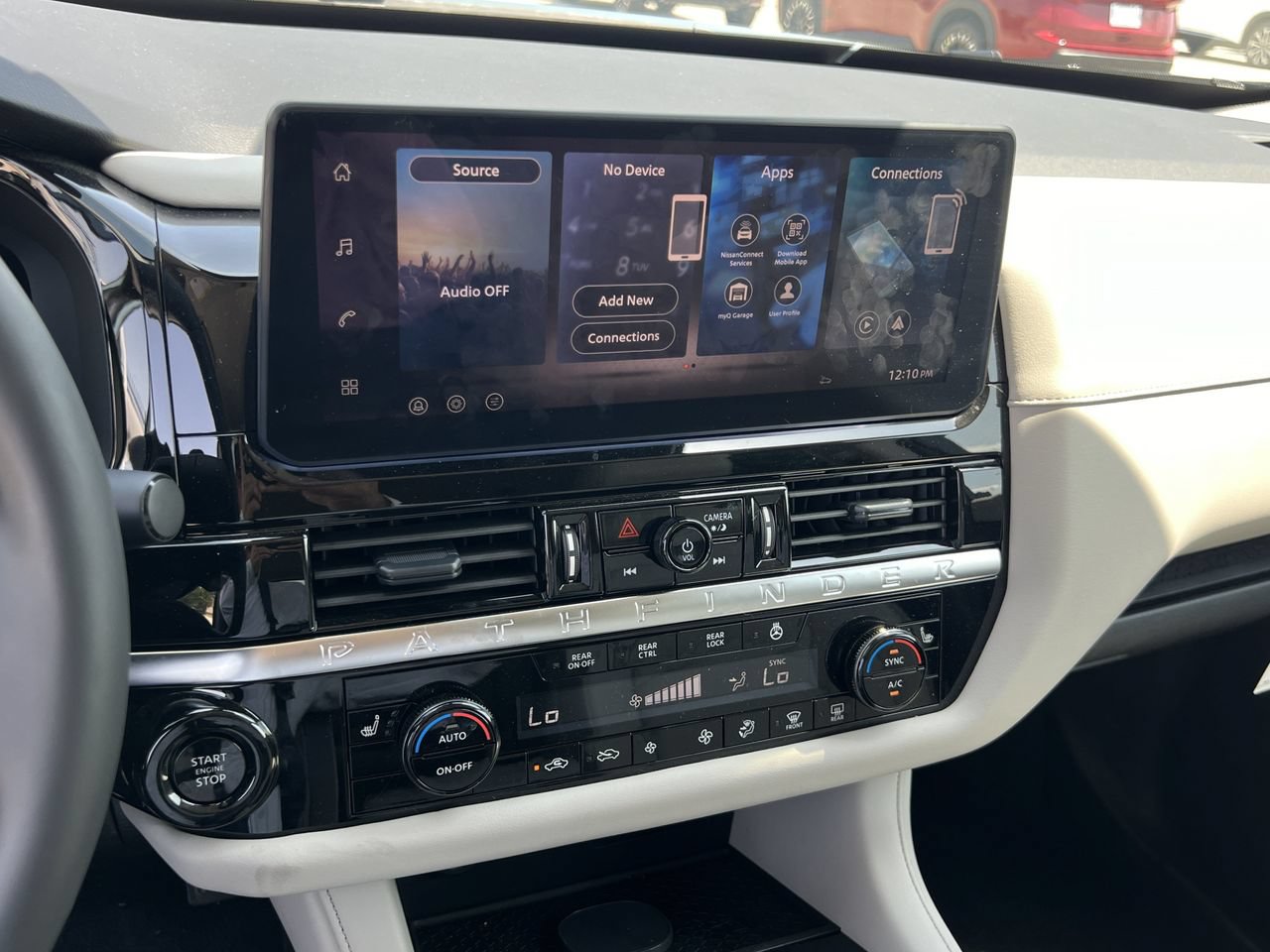 Certified 2026 Nissan Pathfinder SL FWD image 9