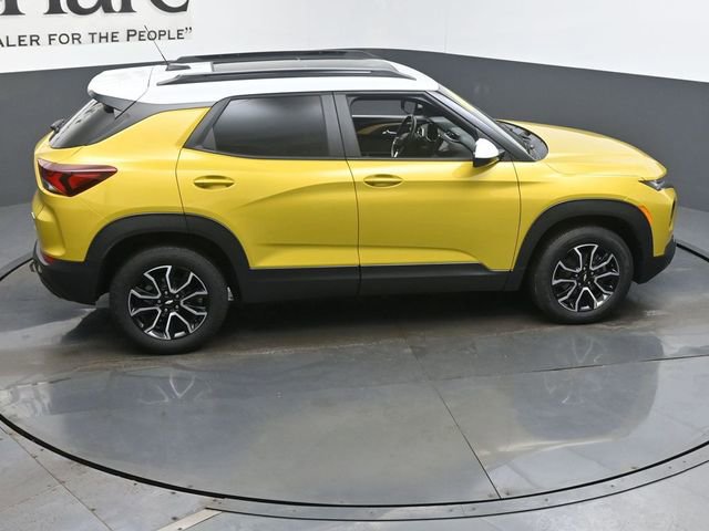 Used 2023 Chevrolet TrailBlazer ACTIV w/ Sun and Liftgate Package image 38