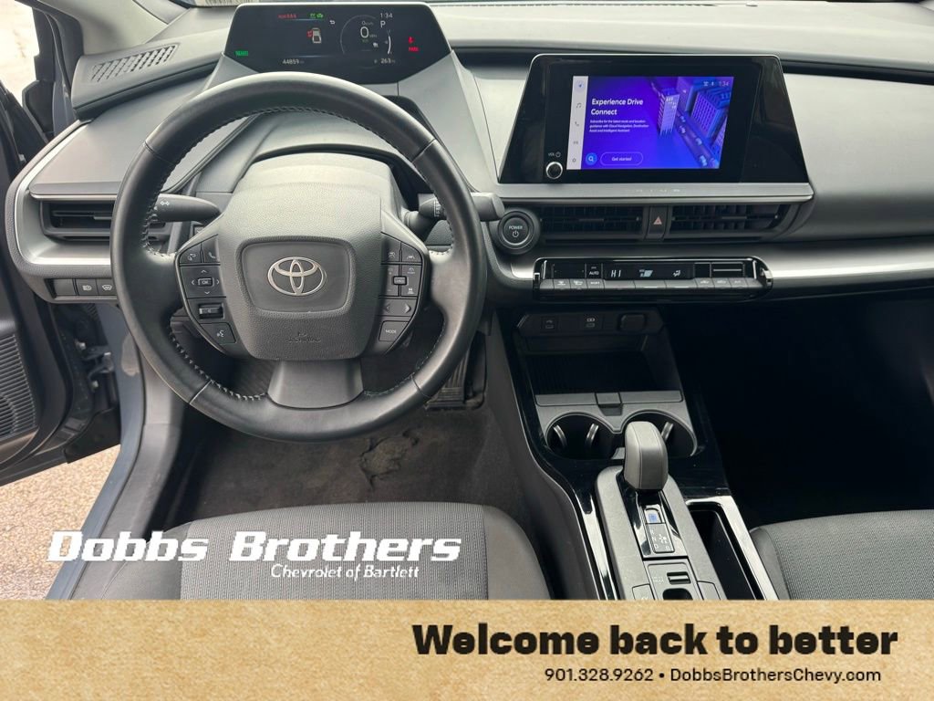 Used 2024 Toyota Prius LE image 12