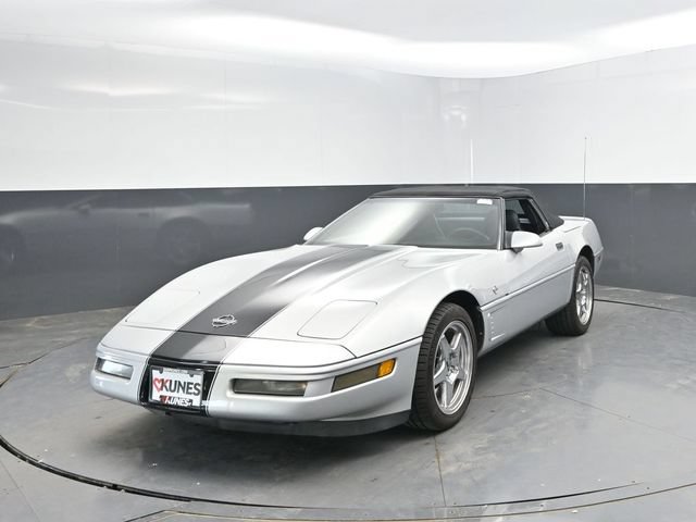 Used 1996 Chevrolet Corvette Convertible RWD image 5