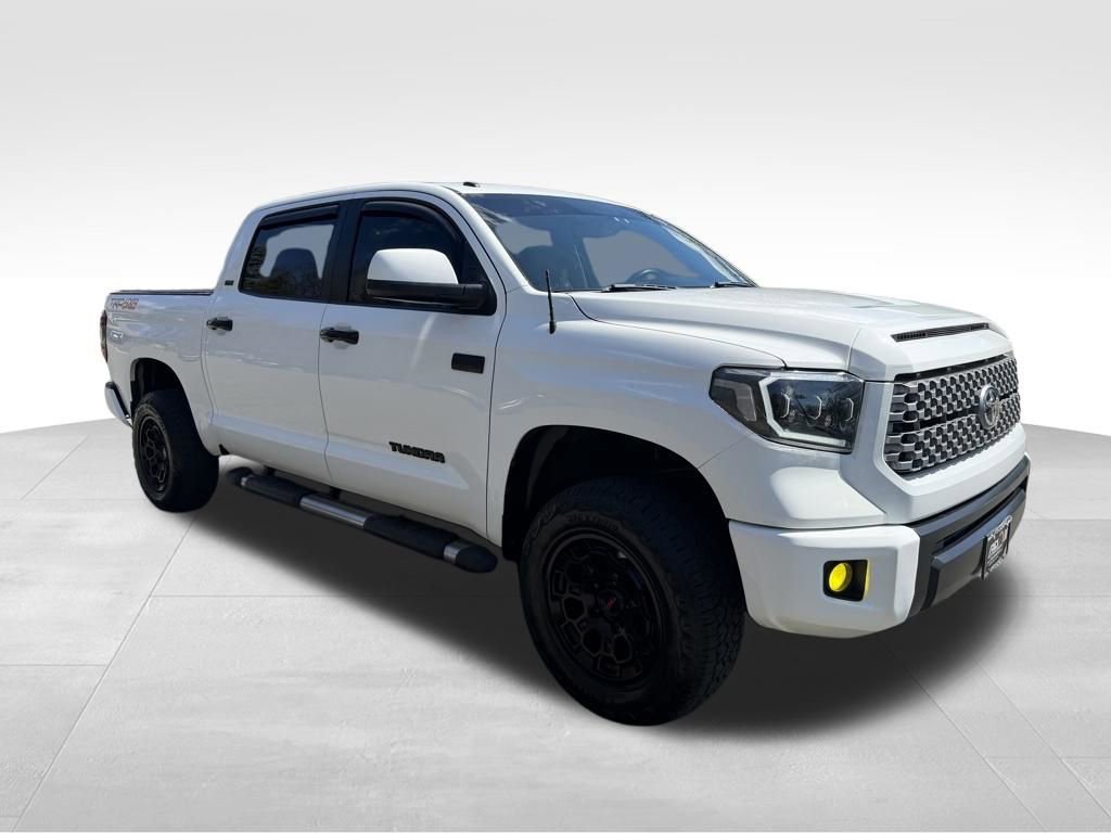 Used 2016 Toyota Tundra SR5 w/ TRD Off Road Package AWD/4WD image 9