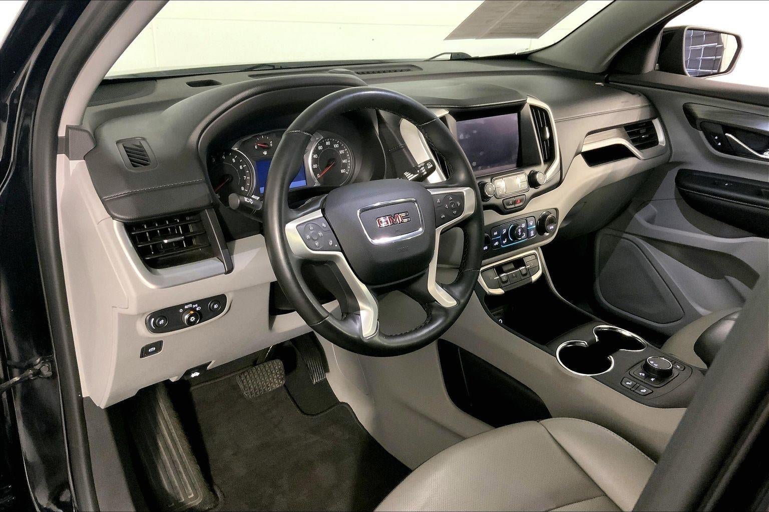 Used 2024 GMC Terrain SLT FWD image 14