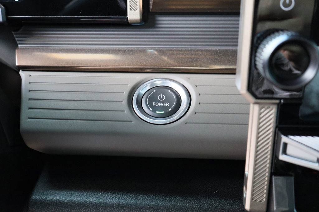 Used 2025 GMC Hummer EV 3X AWD/4WD image 22