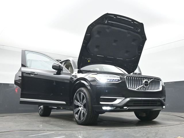 Used 2023 Volvo XC90 B6 Ultimate w/ Protection Package Premier AWD/4WD image 57