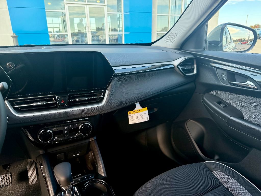 New 2026 Chevrolet TrailBlazer LT image 15