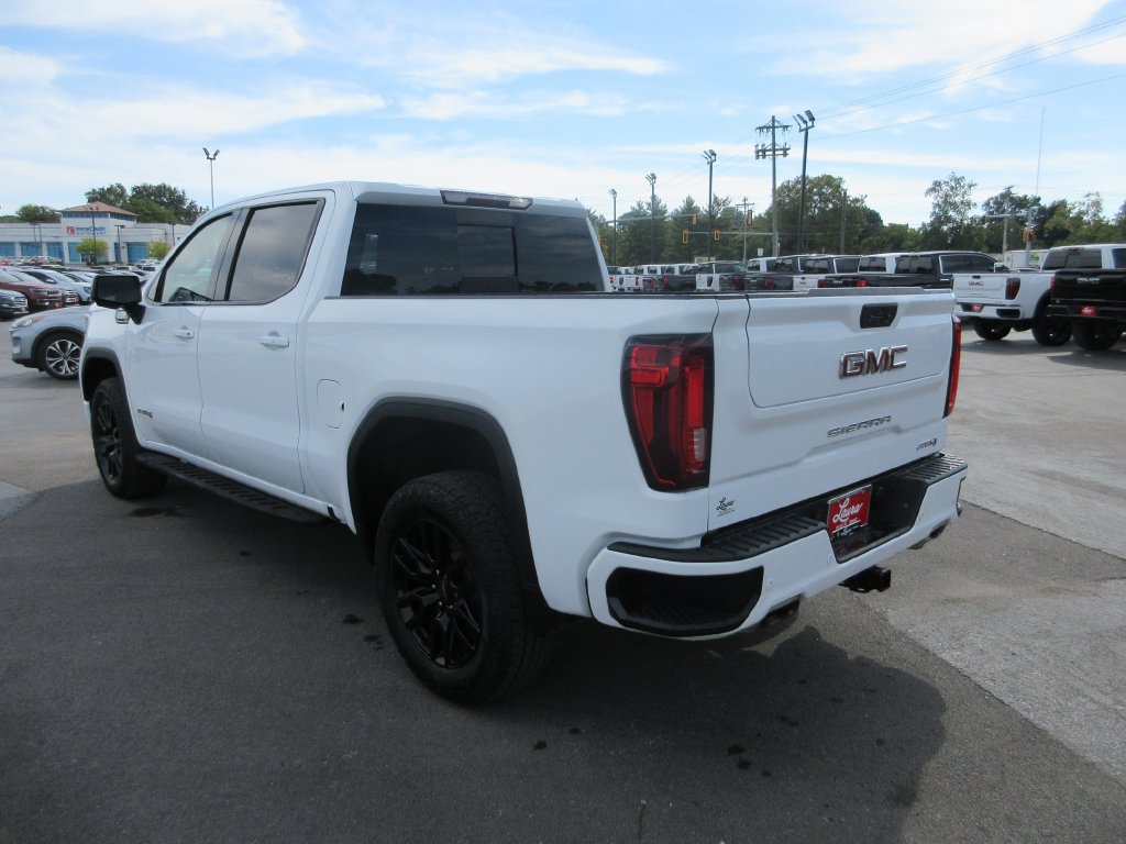 Certified 2022 GMC Sierra 1500 AT4 w/ AT4 Premium Package AWD/4WD image 11
