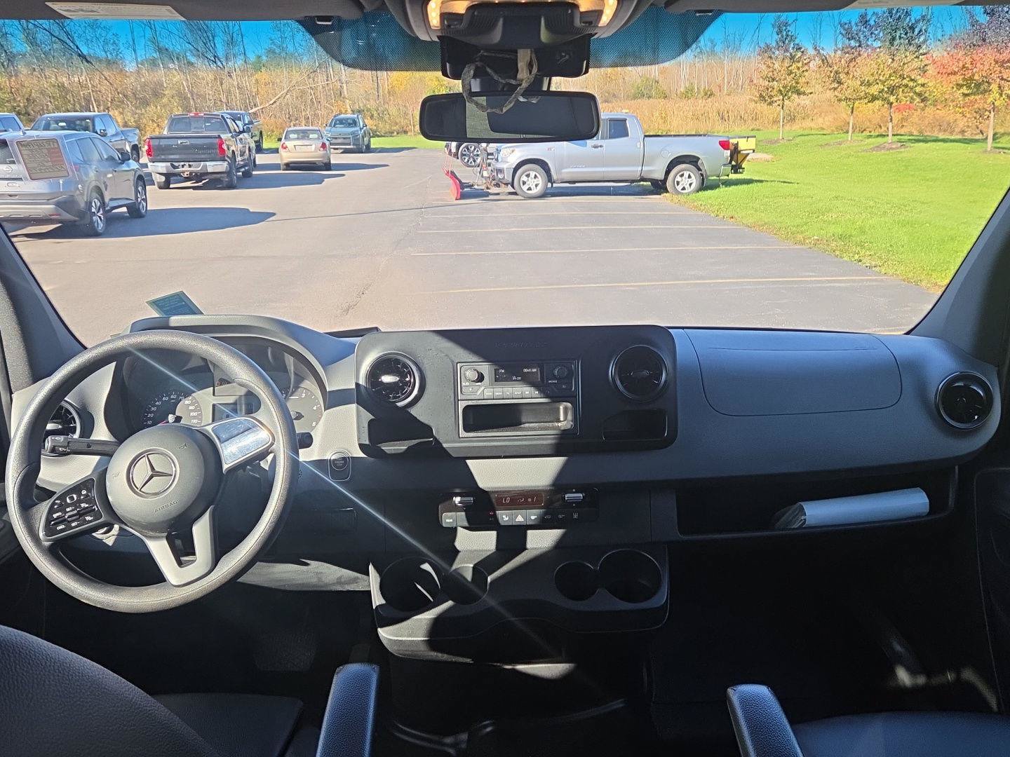 Used 2019 Mercedes-Benz Sprinter 2500 image 11