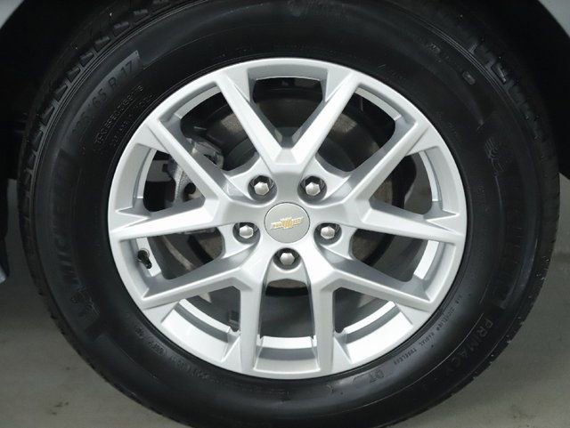 Used 2023 Chevrolet Equinox LT image 38