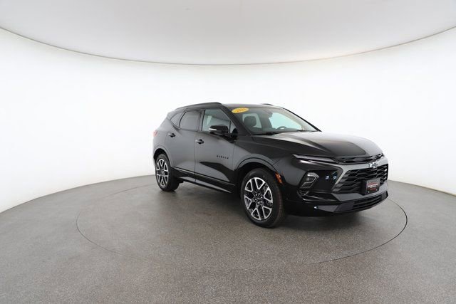 Used 2025 Chevrolet Blazer RS image 27