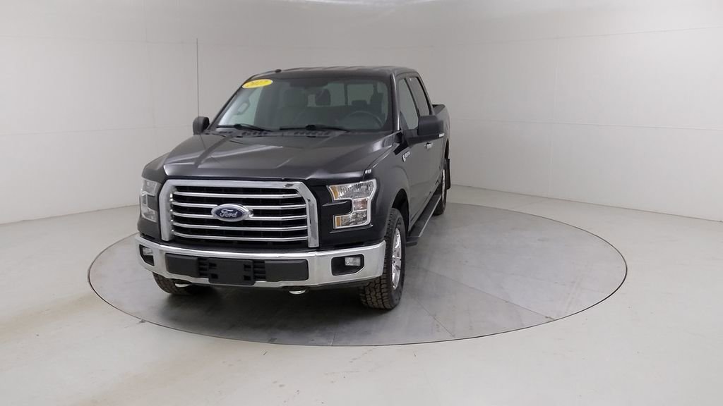 Used 2017 Ford F150 XLT w/ Equipment Group 302A Luxury image 8