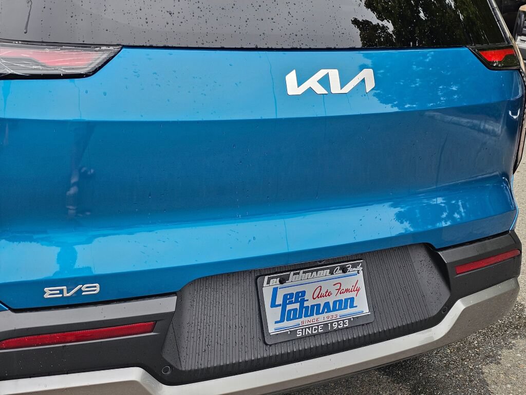 New 2026 Kia EV9 Wind AWD/4WD image 26