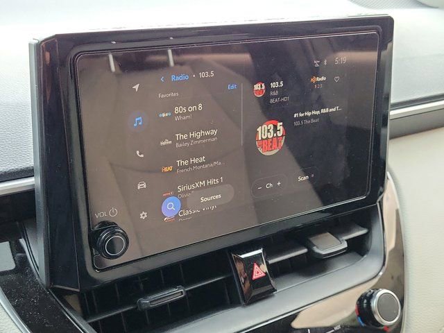 Used 2025 Toyota Corolla Cross L image 20