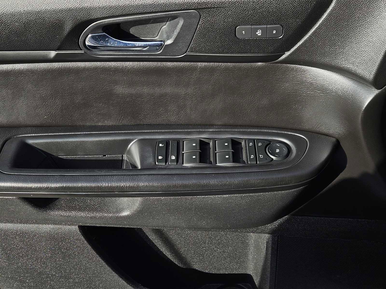 Used 2017 Chevrolet Traverse LT image 21