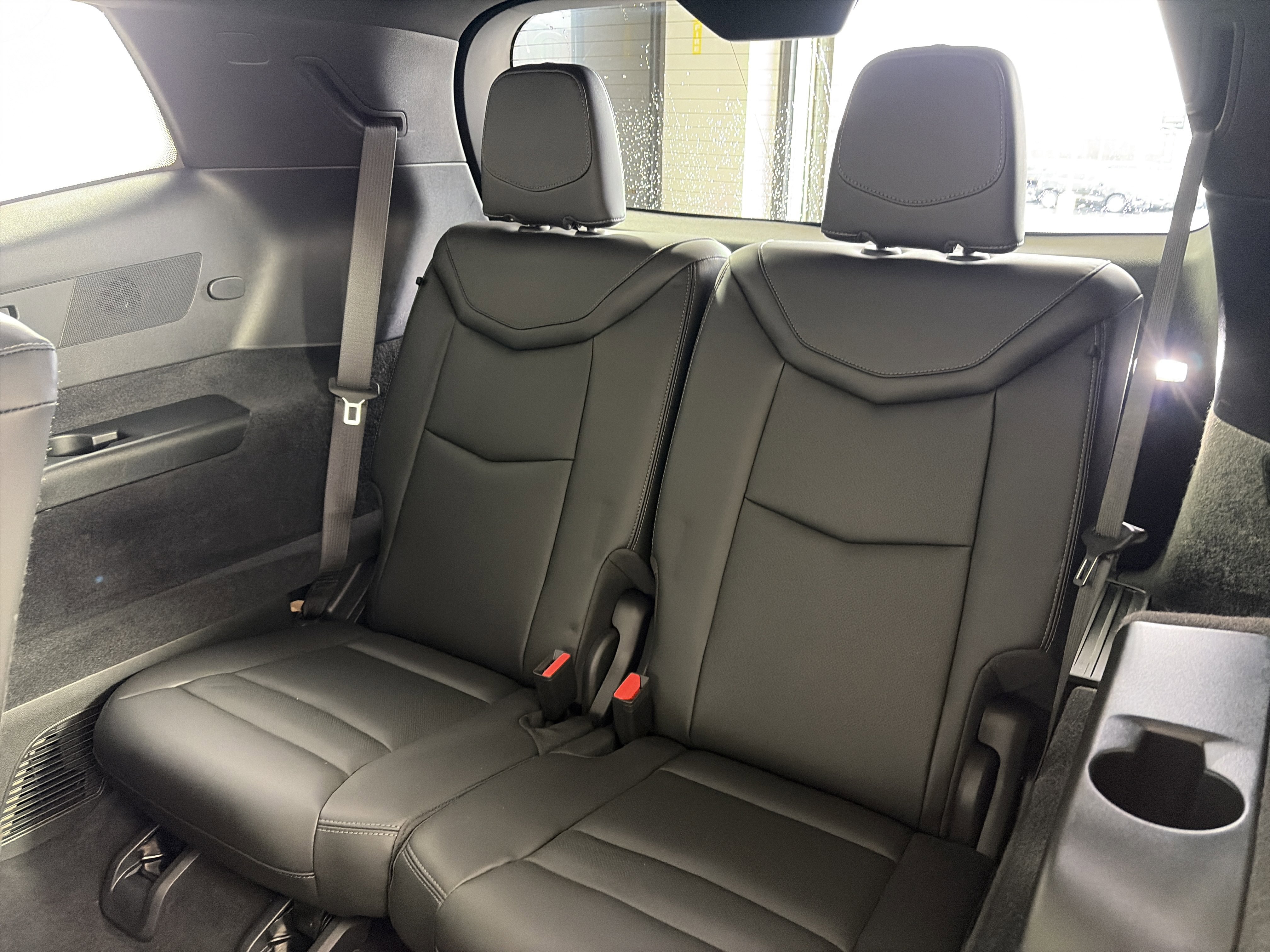 Certified 2024 Cadillac XT6 Sport w/ Technology Package AWD/4WD image 8