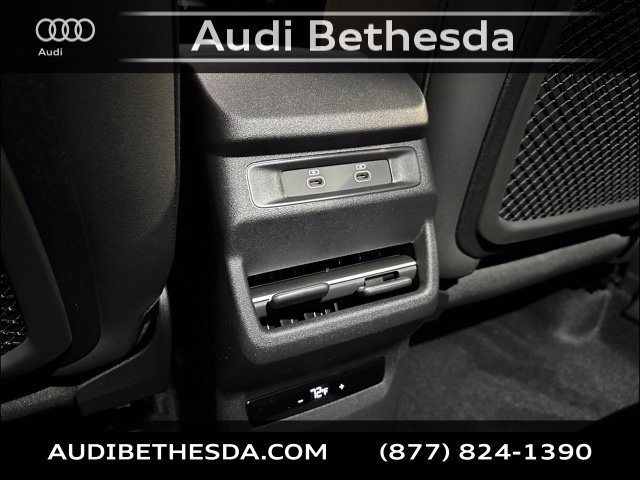 New 2026 Audi Q3 quattro 2.0T AWD/4WD image 21