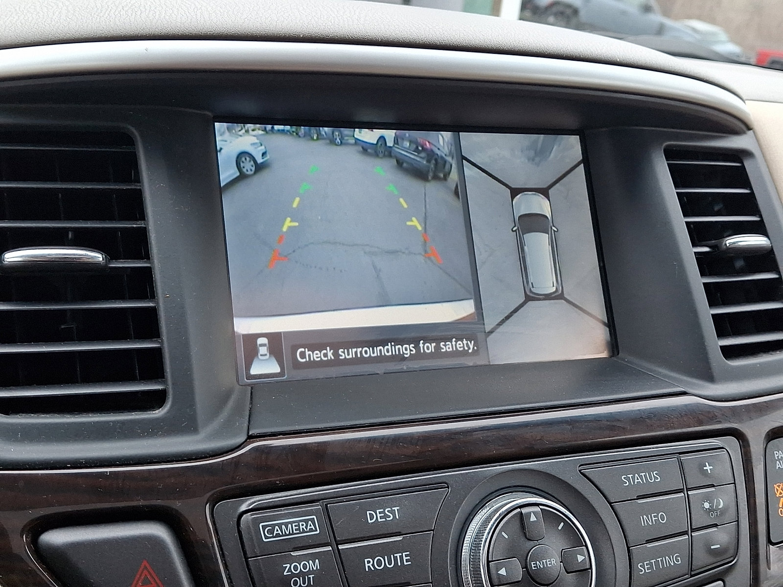 Used 2014 Nissan Pathfinder Platinum w/ Platinum Premium Package image 22