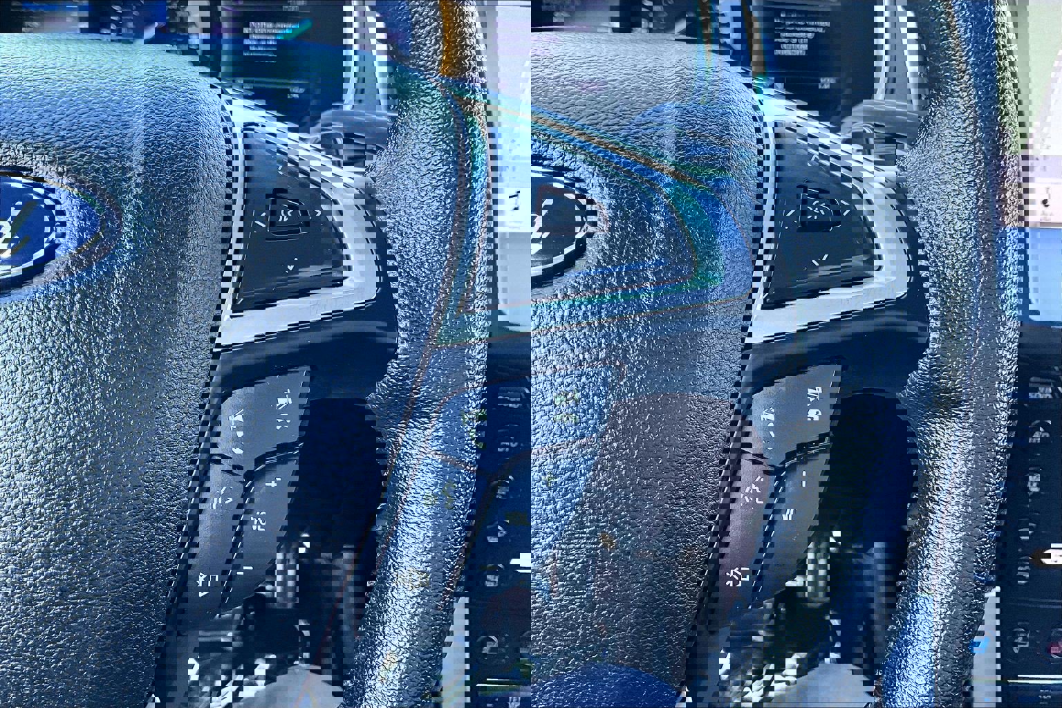 Used 2017 Ford Edge Sport w/ Equipment Group 401A image 18