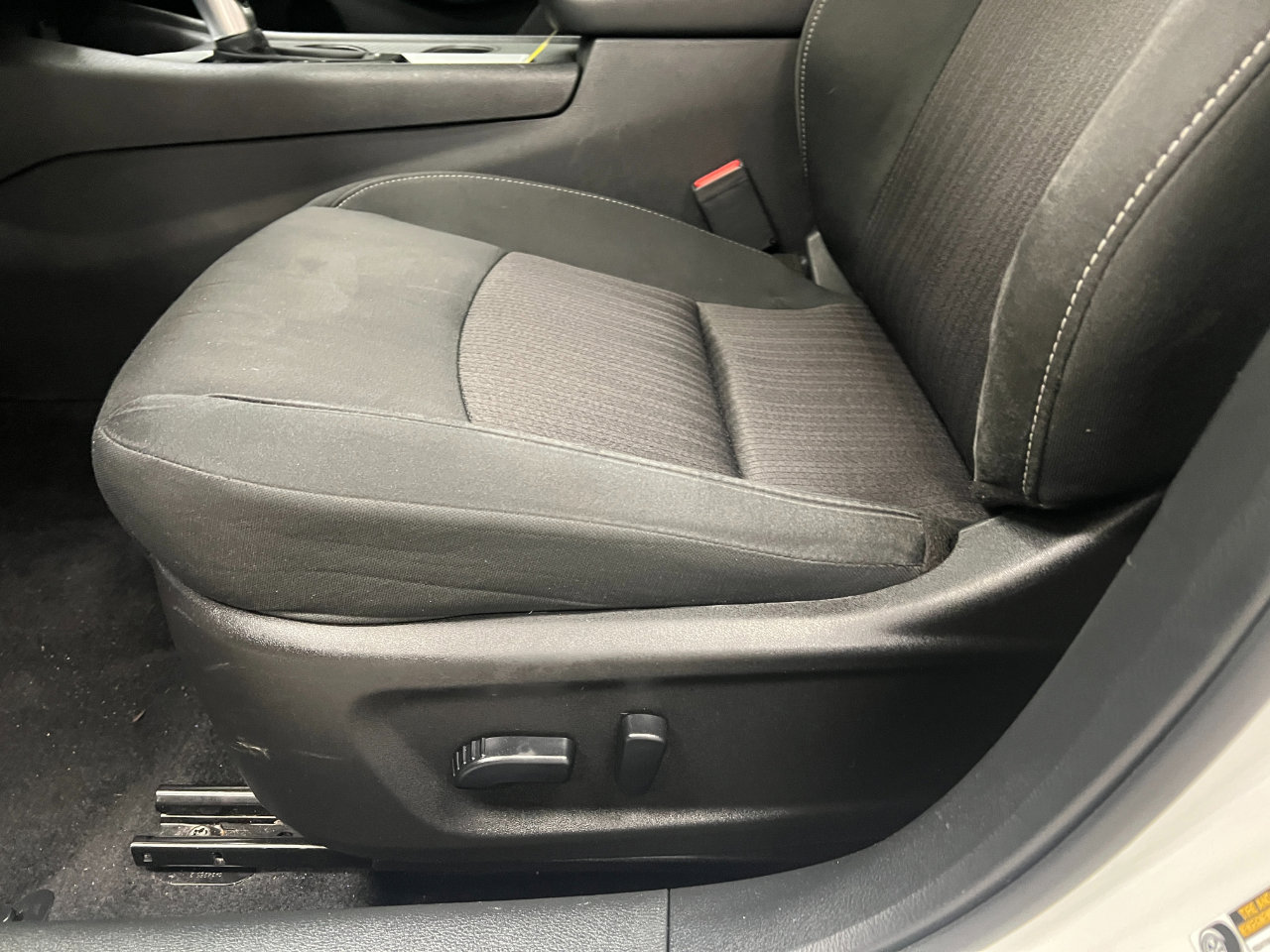 Used 2025 Nissan Altima 2.5 SV image 20