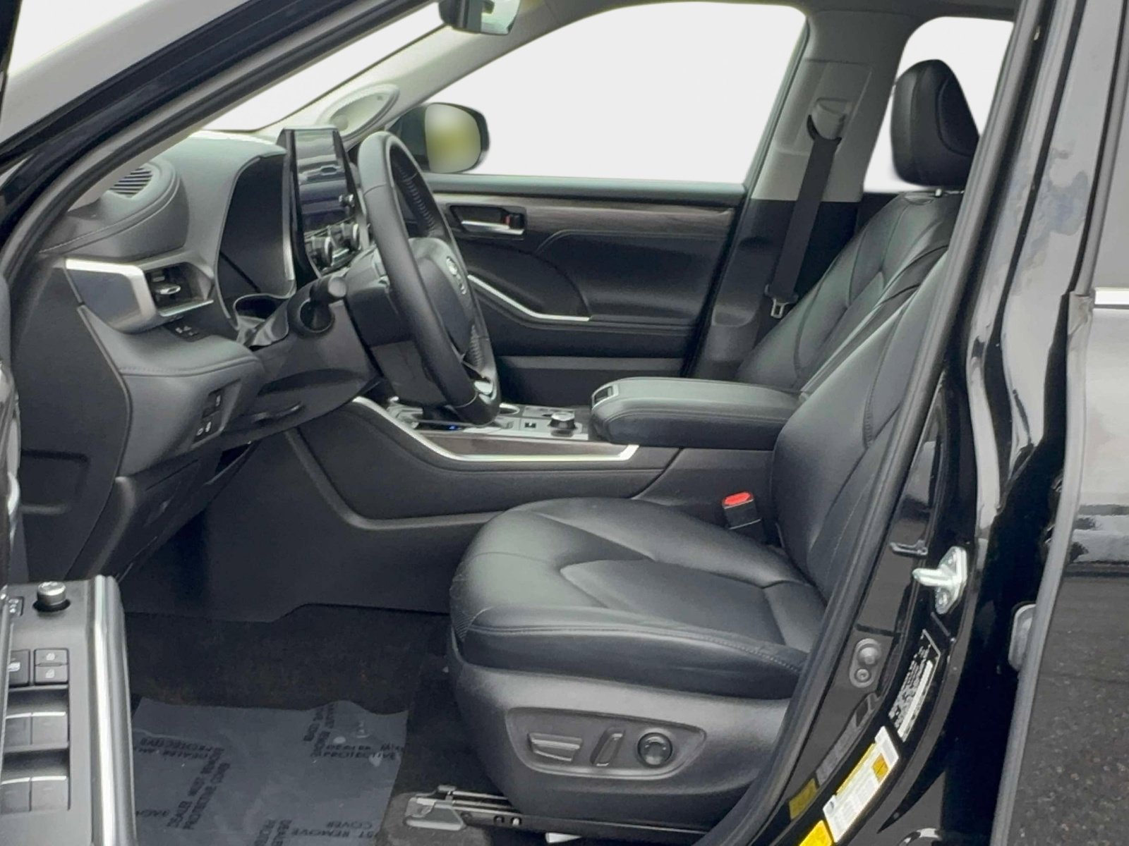 Used 2023 Toyota Highlander Limited AWD/4WD image 13