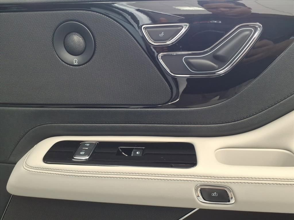 New 2025 Lincoln Aviator Reserve w/ Illumination Package AWD/4WD image 9