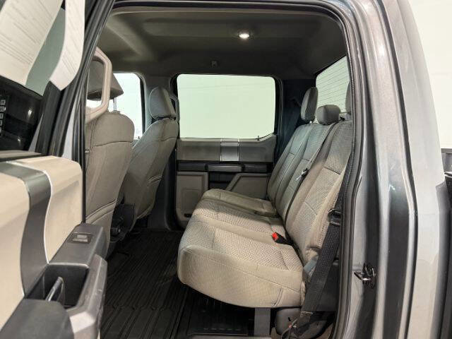 Used 2022 Ford F350 XLT w/ XLT Premium Package image 18