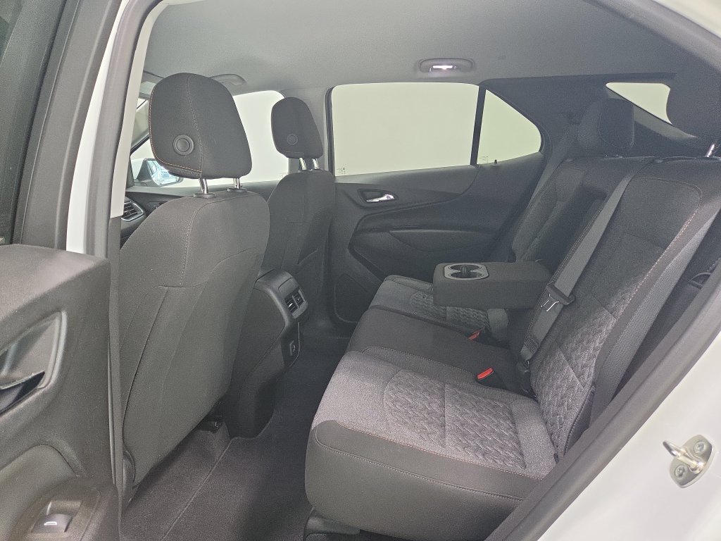Used 2024 Chevrolet Equinox LT AWD/4WD image 23